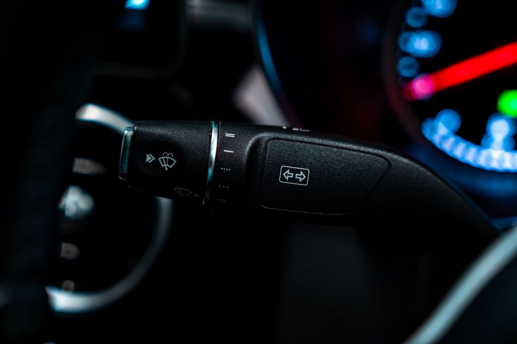 Used Mercedes-Benz C Class 2020 for sale - 76453957: Photo 17