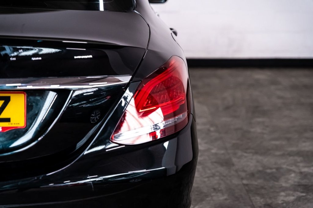 Used Mercedes-Benz C Class 2020 for sale - 76453957: Photo 28