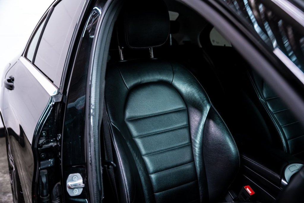 Used Mercedes-Benz C Class 2020 for sale - 76453957: Photo 3