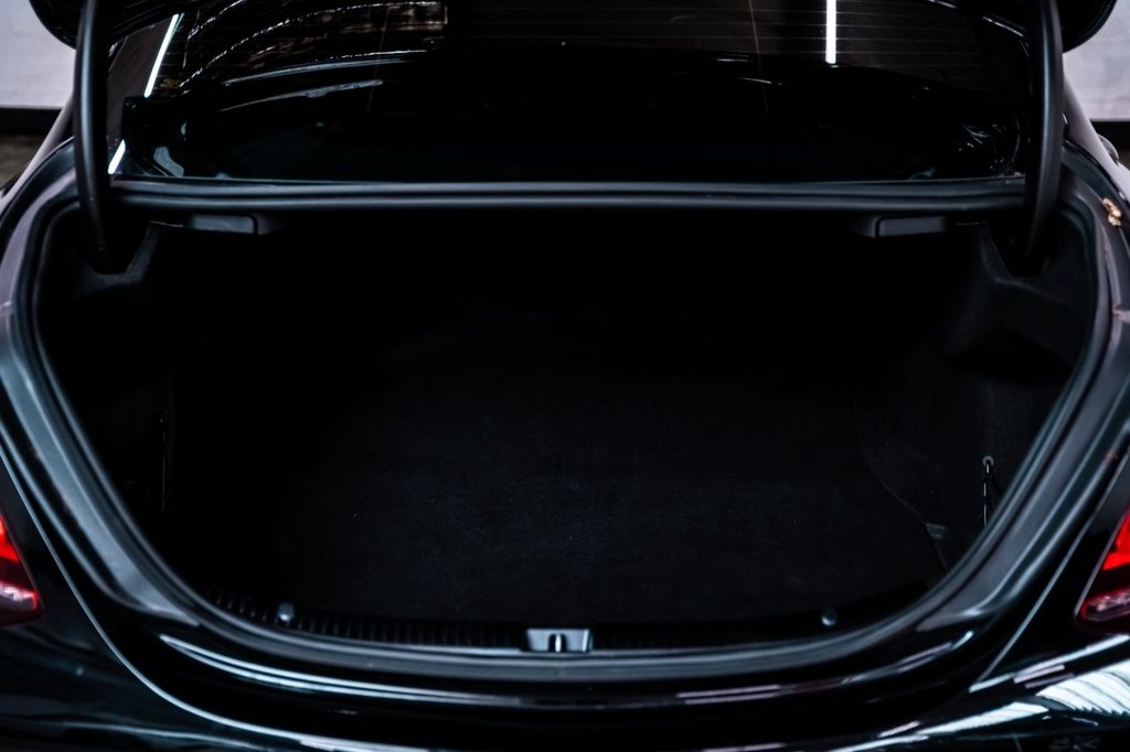 Used Mercedes-Benz C Class 2020 for sale - 76453957: Photo 30