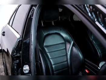 Used Mercedes-Benz C Class 2020 for sale - 76453957: Photo