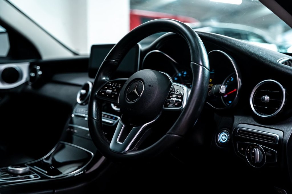 Used Mercedes-Benz C Class 2020 for sale - 76453957: Photo 6