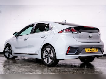 Used Hyundai IONIQ 2022 for sale - 76900556: Photo