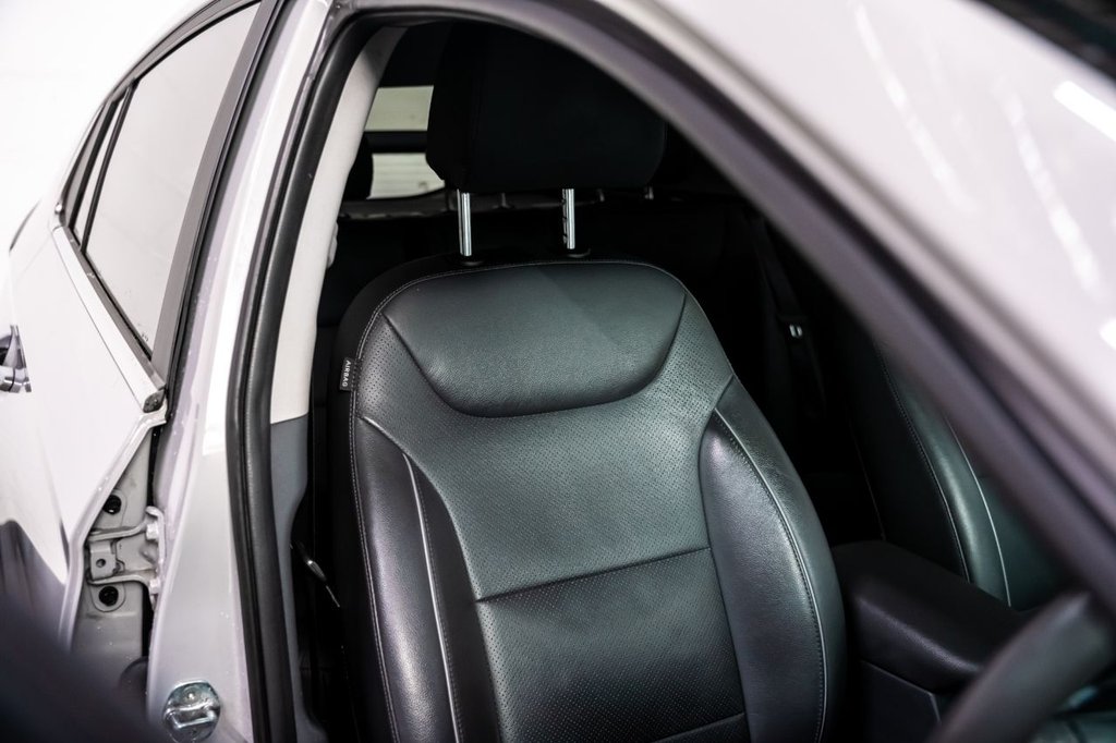 Used Hyundai IONIQ 2022 for sale - 76900556: Photo 4