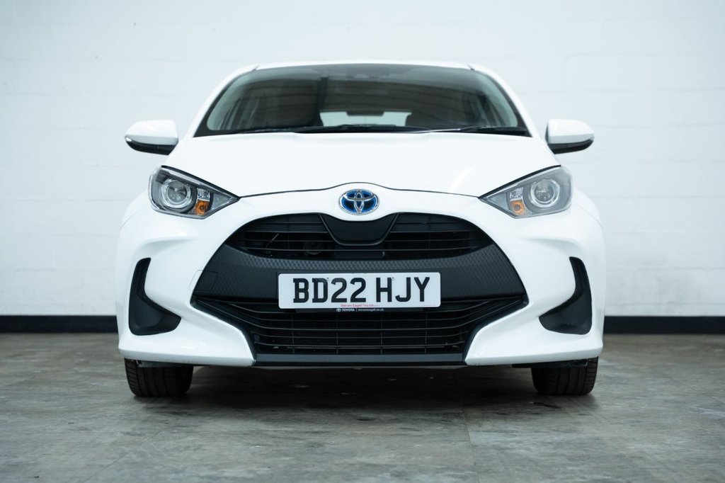 Used Toyota Yaris 2022 for sale - 76604493: Photo 2