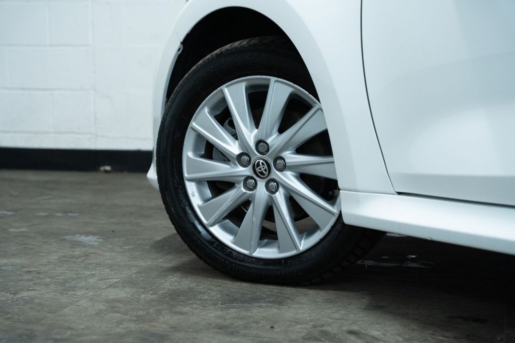 Used Toyota Yaris 2022 for sale - 76604493: Photo 24