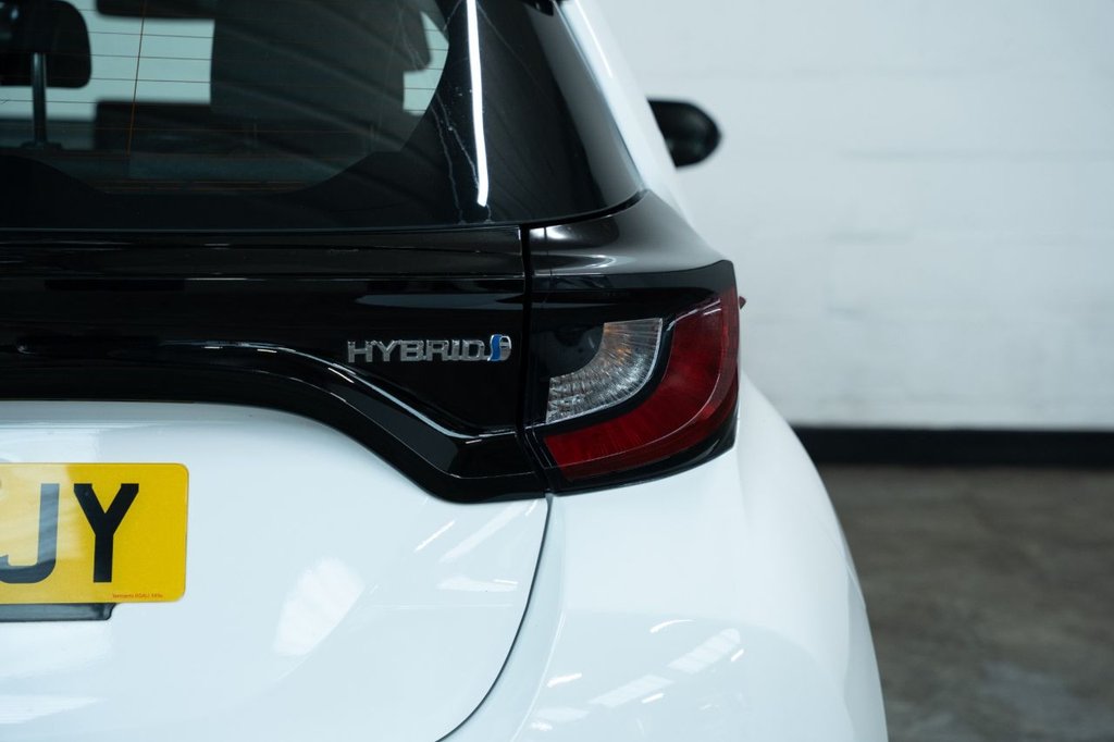 Used Toyota Yaris 2022 for sale - 76604493: Photo 28