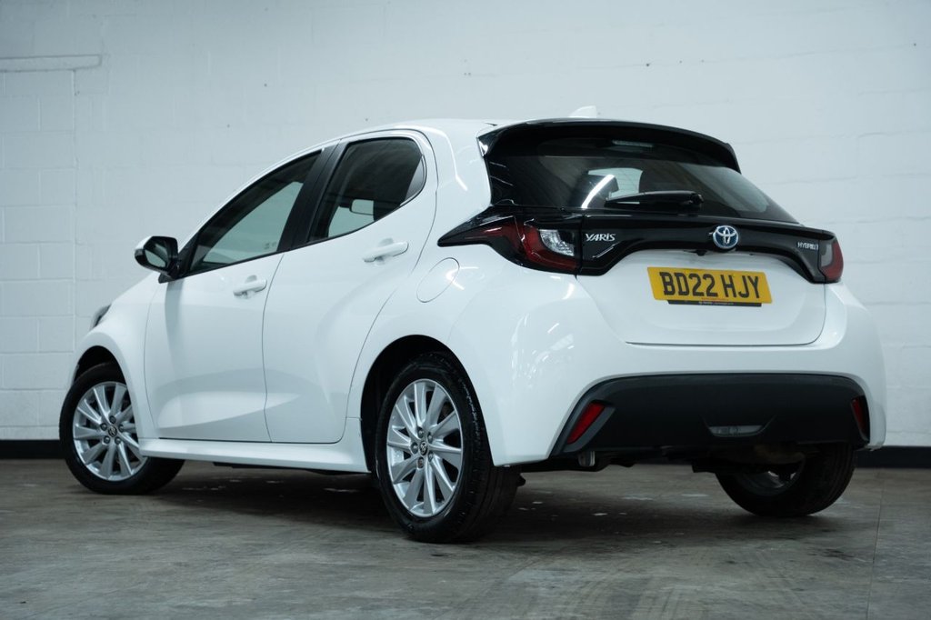 Used Toyota Yaris 2022 for sale - 76604493: Photo 3