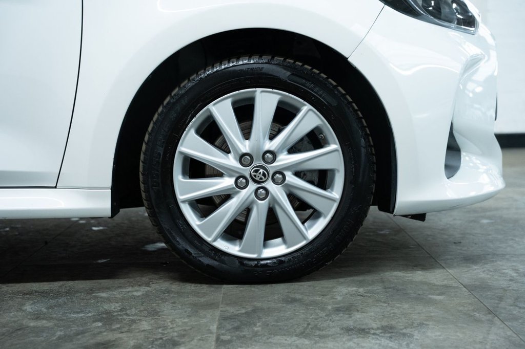 Used Toyota Yaris 2022 for sale - 76604493: Photo 34