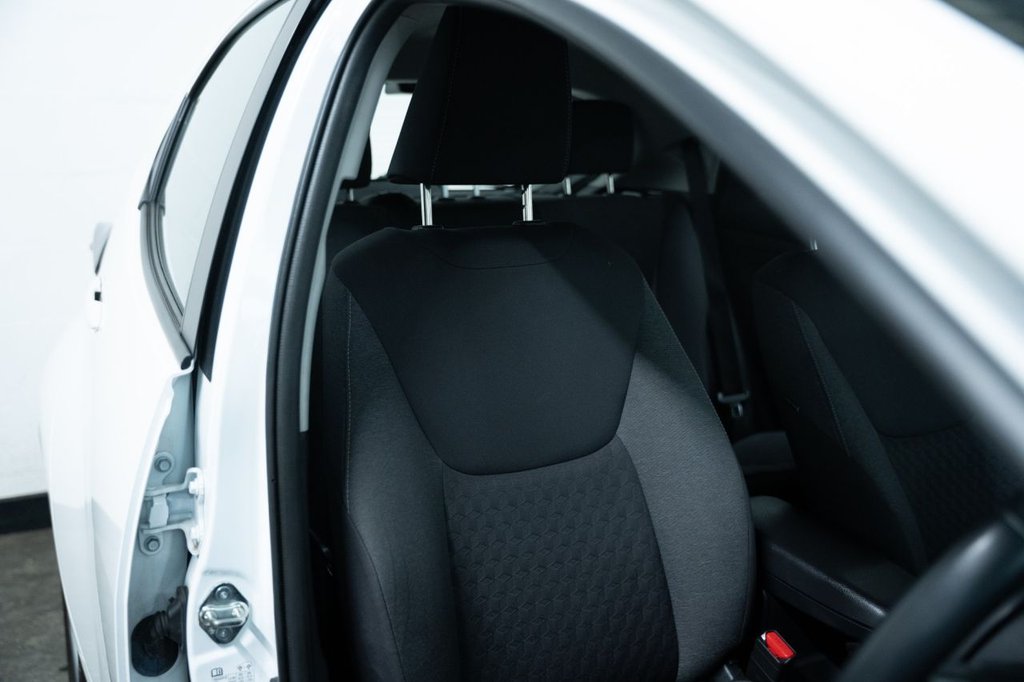 Used Toyota Yaris 2022 for sale - 76604493: Photo 4