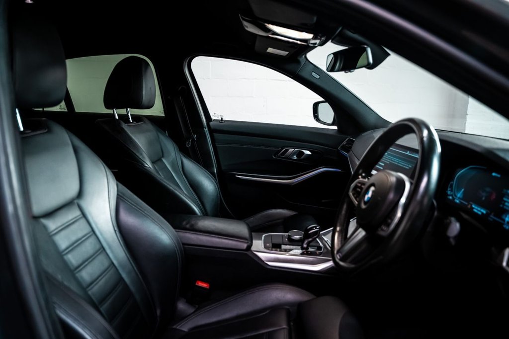 Used BMW 3 Series 2020 for sale - 77642421: Photo 5