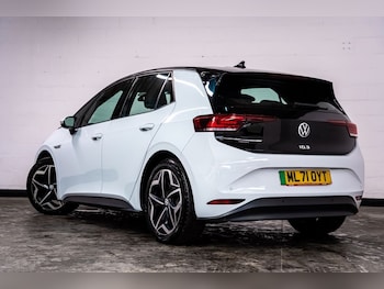 Used Volkswagen ID.3 2021 for sale - 78096107: Photo