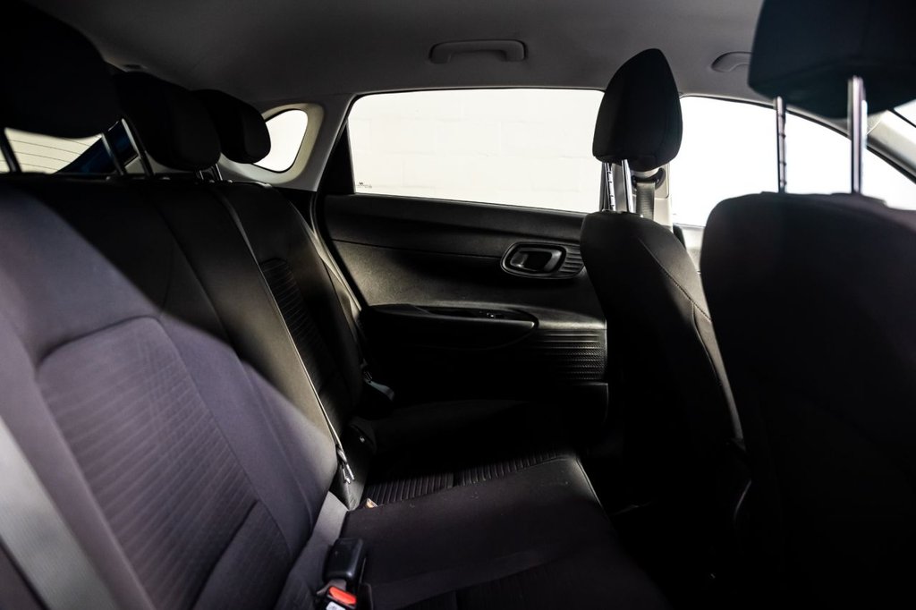 Used Hyundai i20 2021 for sale - 76883789: Photo 6