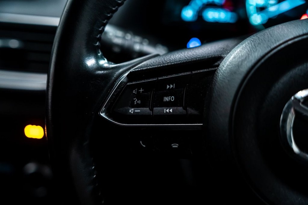 Used Mazda Mazda3 2017 for sale - 77820953: Photo 16