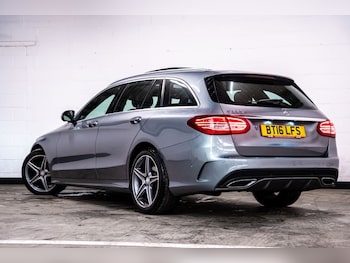 Used Mercedes-Benz C Class 2016 for sale - 77037919: Photo