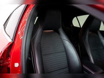 Used Mercedes-Benz GLA 2019 for sale - 79598627: Photo