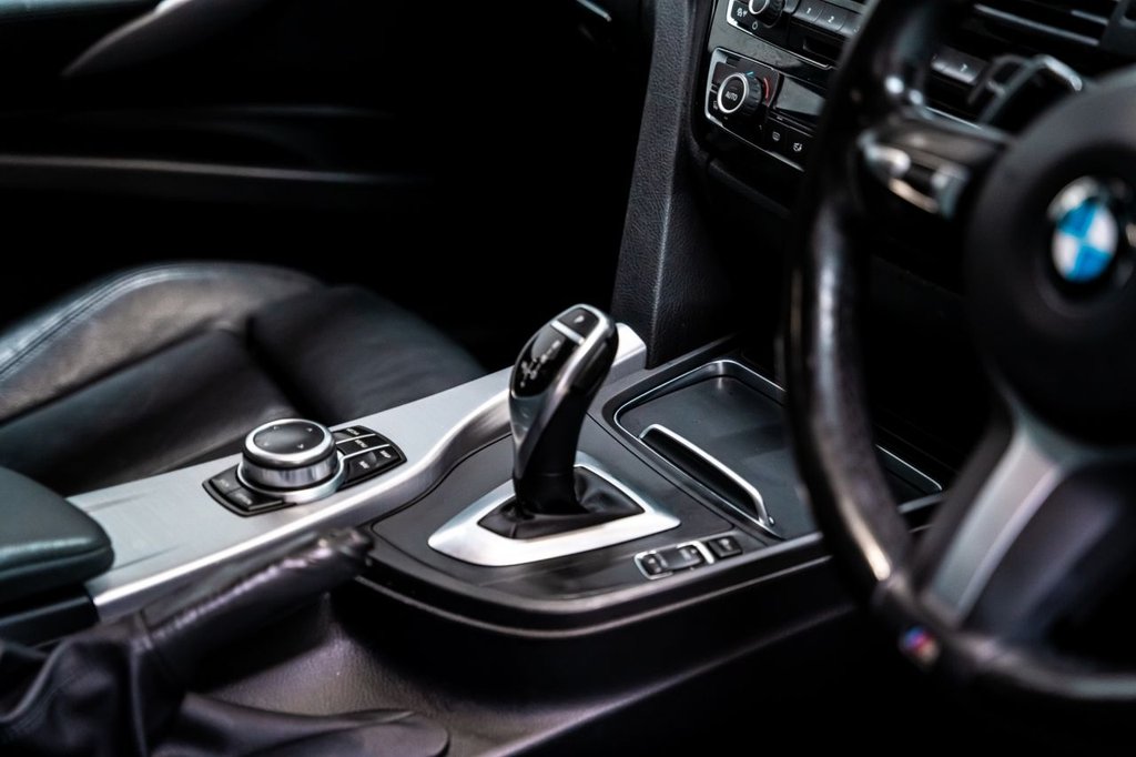 Used BMW 3 Series 2018 for sale - 76385868: Photo 15