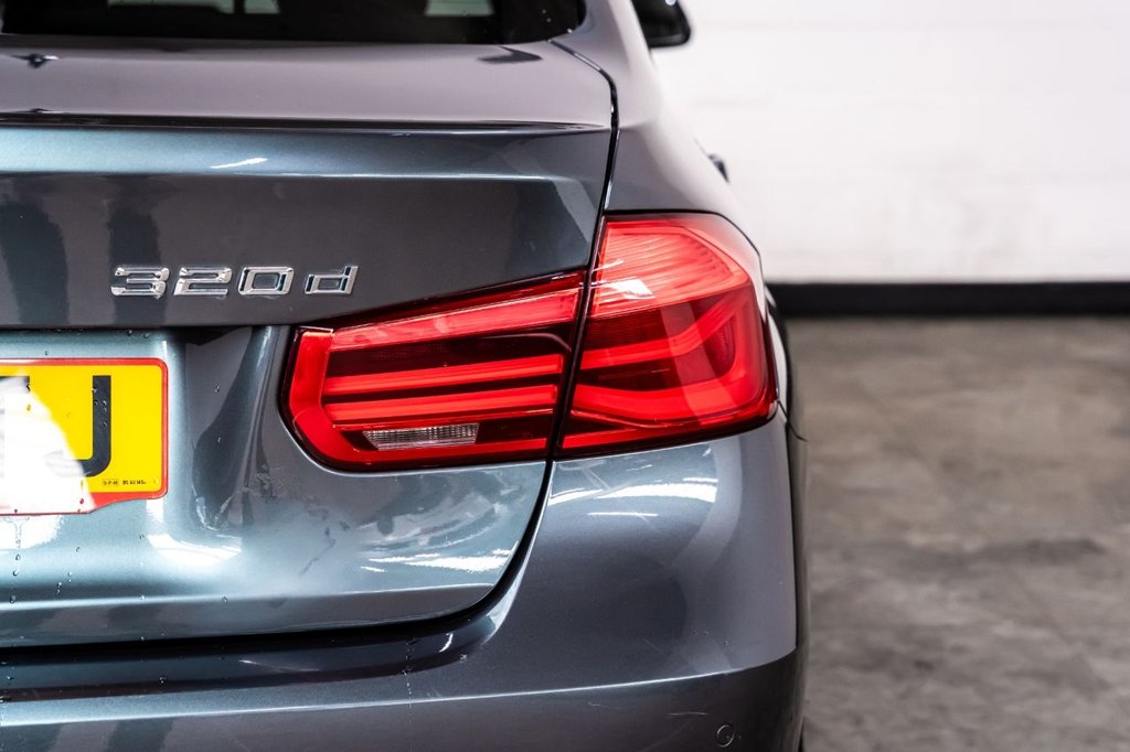 Used BMW 3 Series 2018 for sale - 76385868: Photo 30