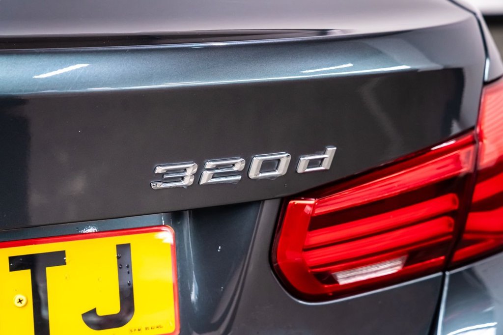 Used BMW 3 Series 2018 for sale - 76385868: Photo 41