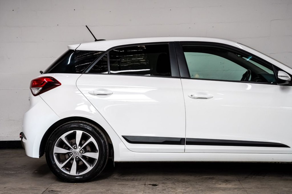 Used Hyundai i20 2016 for sale - 78186670: Photo 21