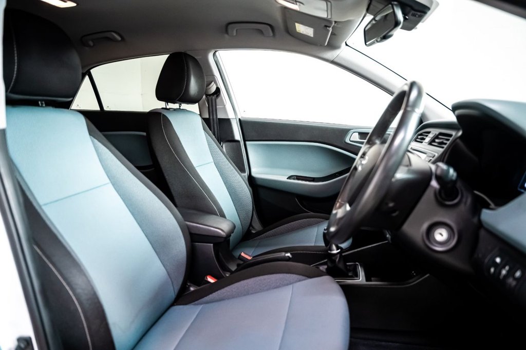 Used Hyundai i20 2016 for sale - 78186670: Photo 5