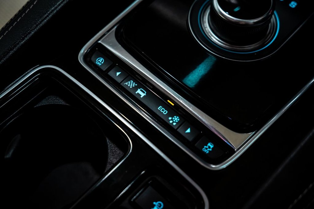 Used Jaguar F-Pace 2018 for sale - 77654492: Photo 15