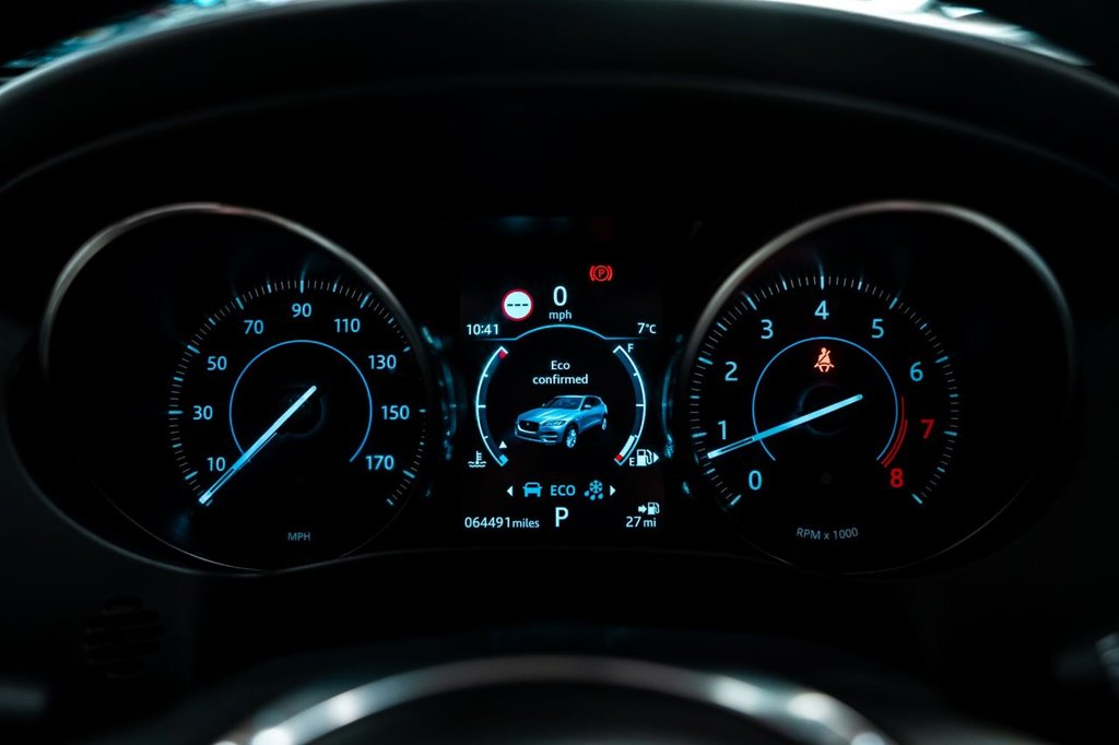 Used Jaguar F-Pace 2018 for sale - 77654492: Photo 9