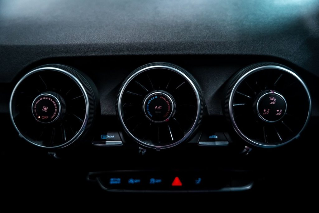 Used Audi TT 2018 for sale - 76888516: Photo 12