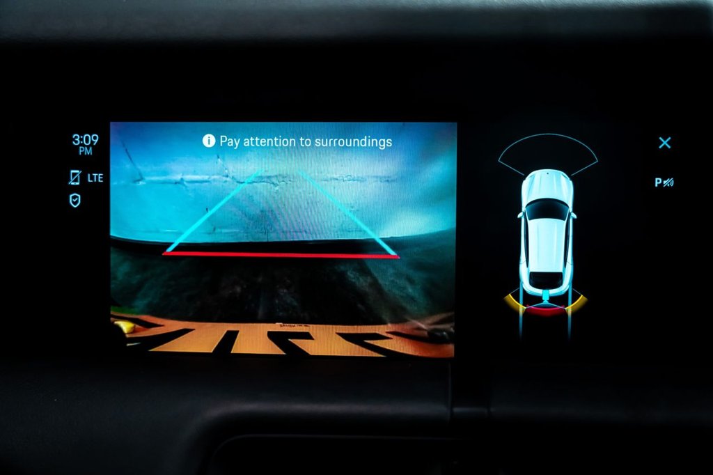 Used Porsche Taycan 2022 for sale - 78068360: Photo 15