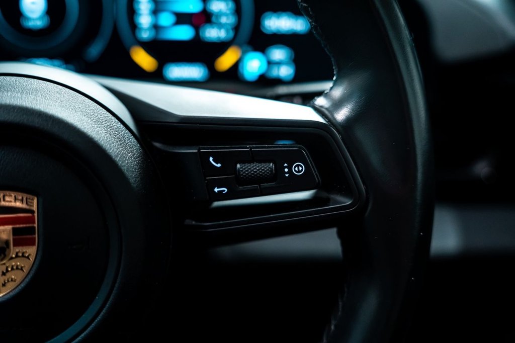 Used Porsche Taycan 2022 for sale - 78068360: Photo 19