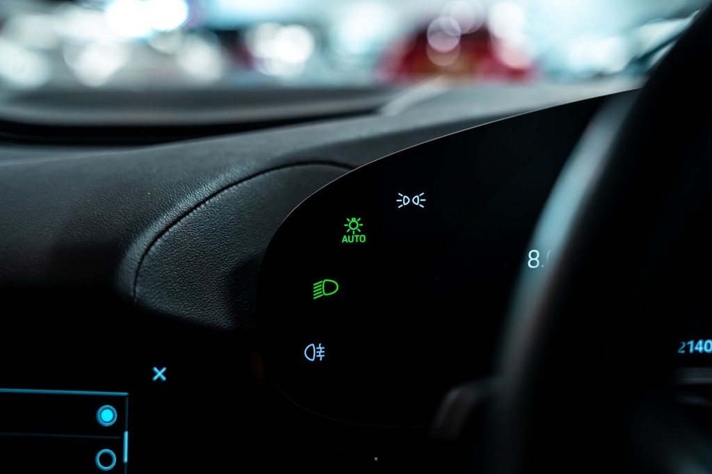 Used Porsche Taycan 2022 for sale - 78068360: Photo 22