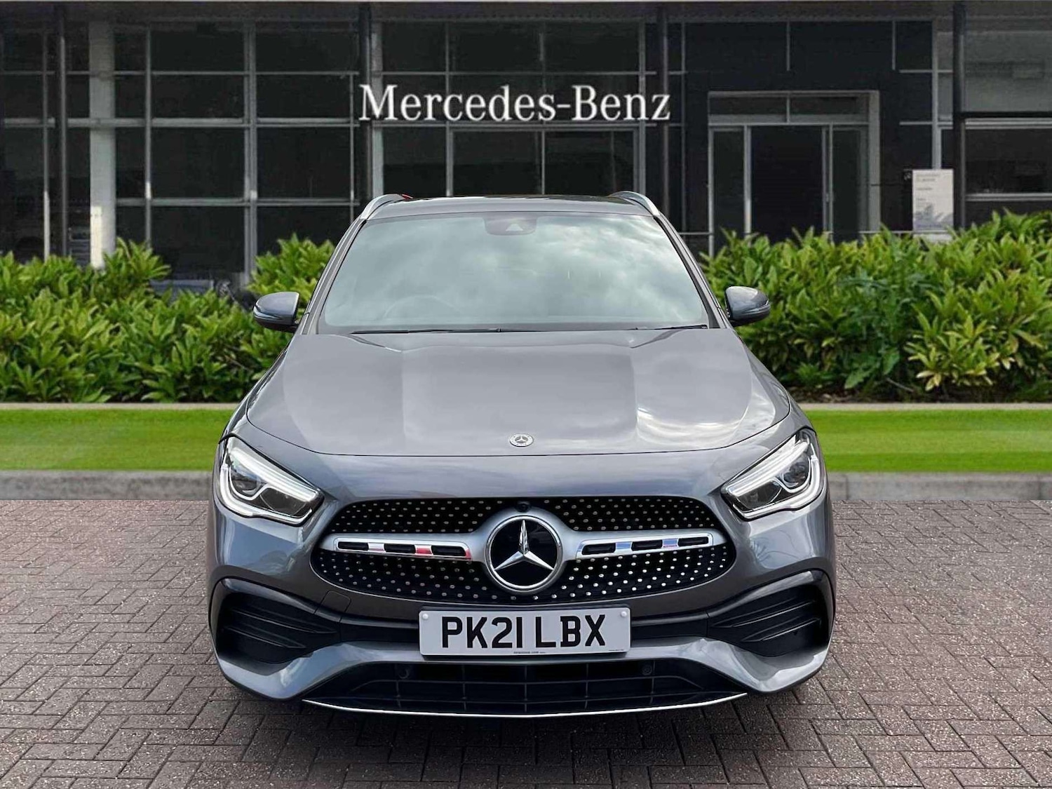Used Mercedes-Benz GLA 2021 for sale - 76362542: Photo 2