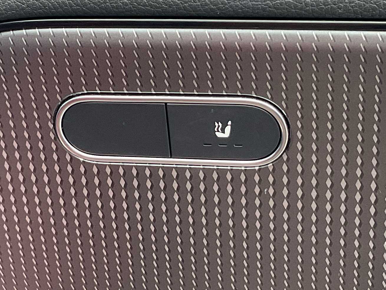 Used Mercedes-Benz GLA 2022 for sale - 75742227: Photo 30