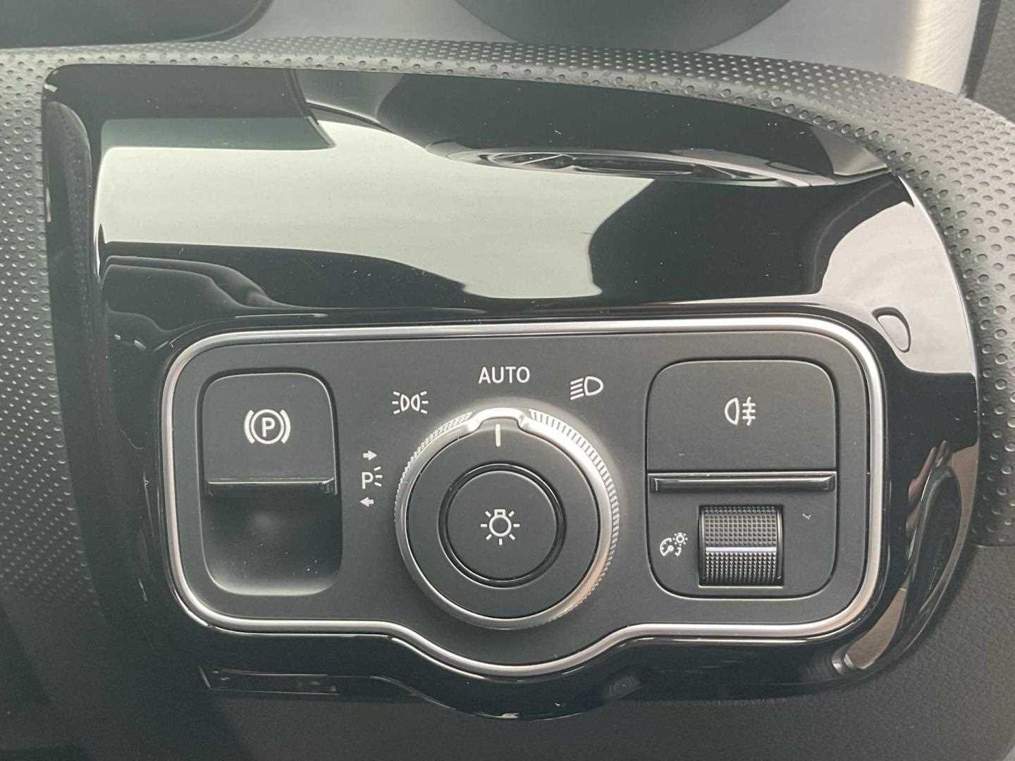 Used Mercedes-Benz A-Class 2024 for sale - 76648830: Photo 30