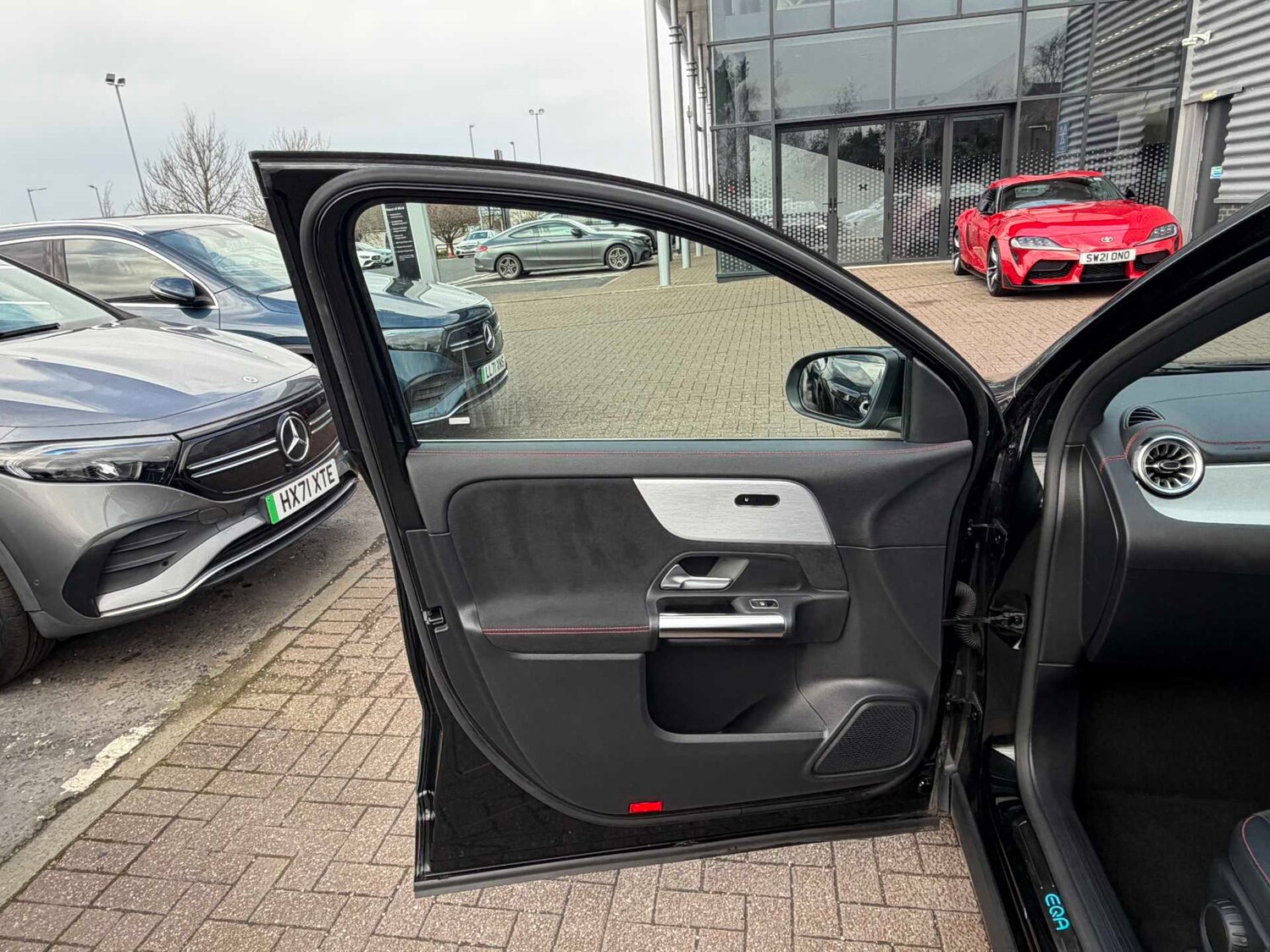 Used Mercedes-Benz EQA 2021 for sale - 77514409: Photo 17