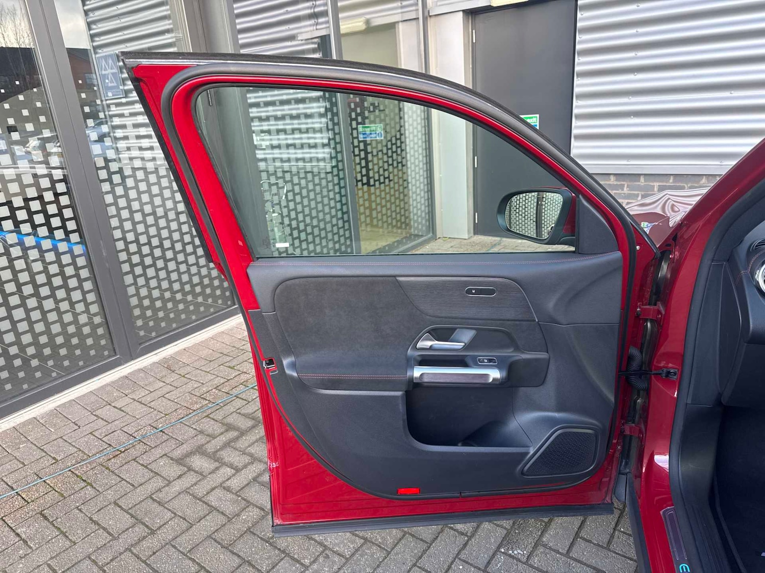 Used Mercedes-Benz EQB 2022 for sale - 77270136: Photo 17