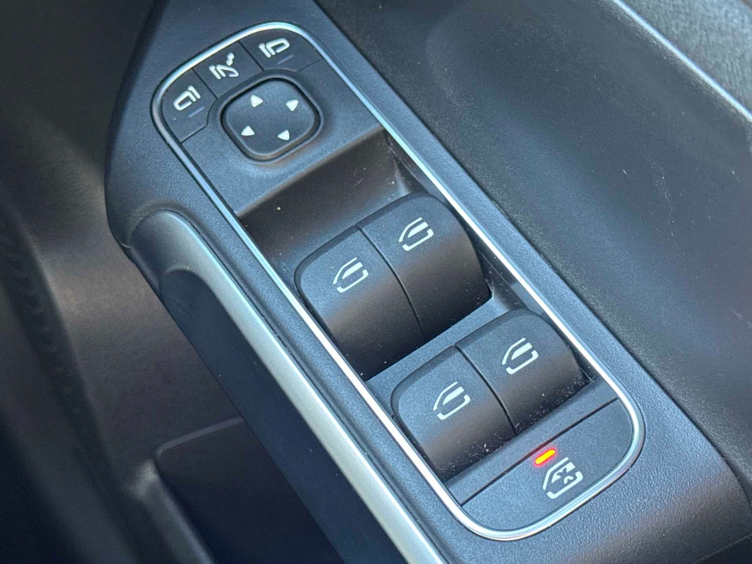 Used Mercedes-Benz EQB 2022 for sale - 77270136: Photo 30