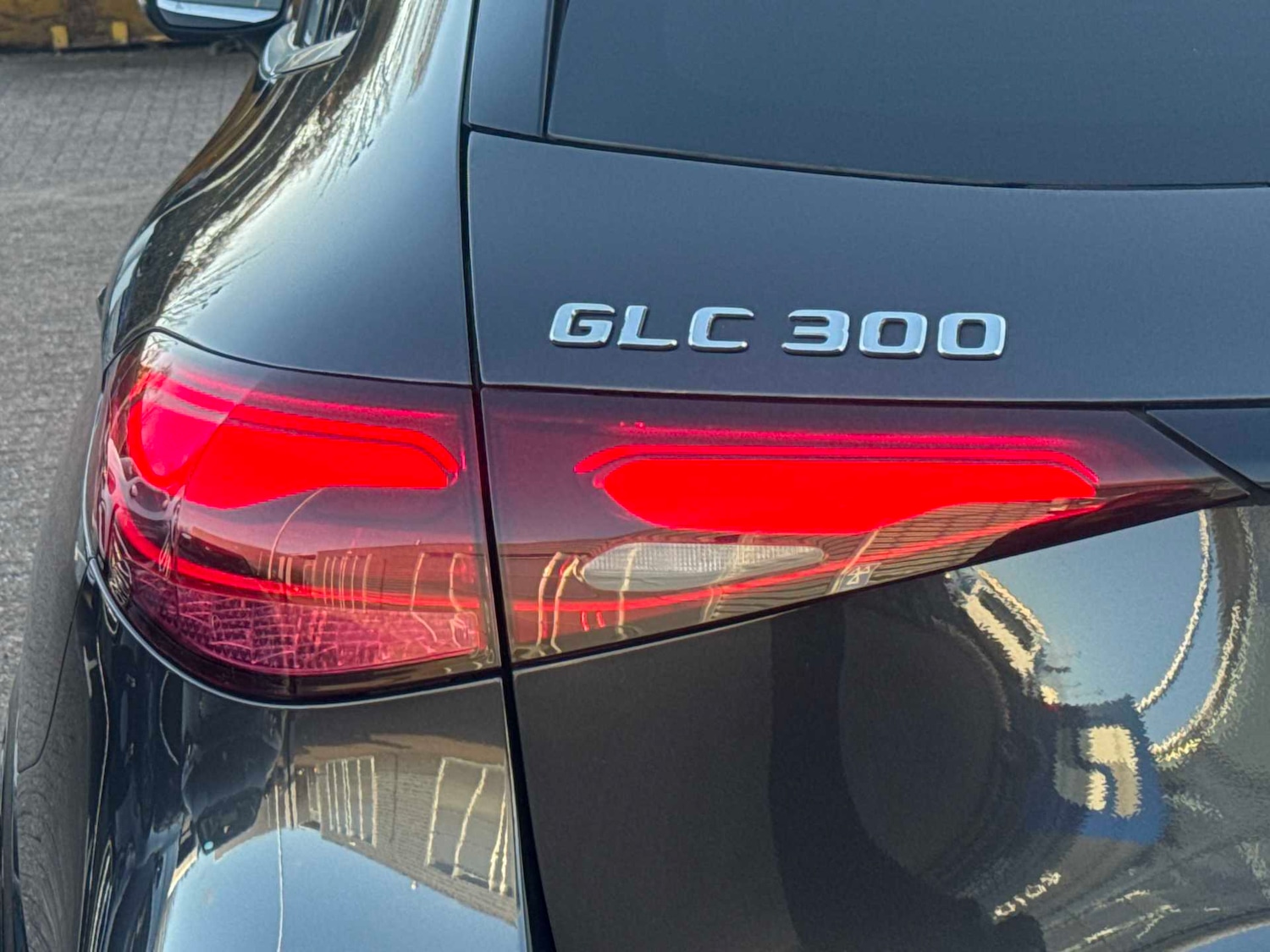 Used Mercedes-Benz GLC 2024 for sale - 76668960: Photo 11