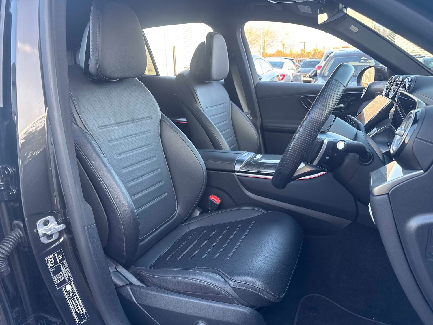 Used Mercedes-Benz GLC 2024 for sale - 76668960: Photo 22