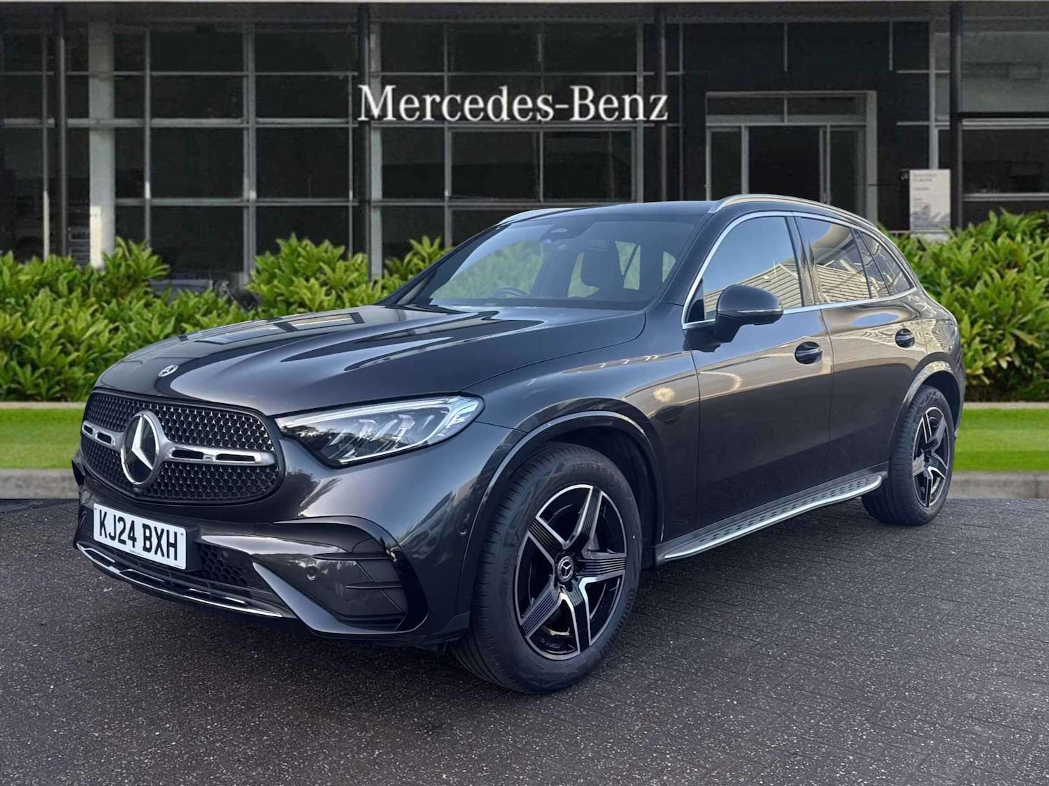 Used Mercedes-Benz GLC 2024 for sale - 76668960: Photo 3