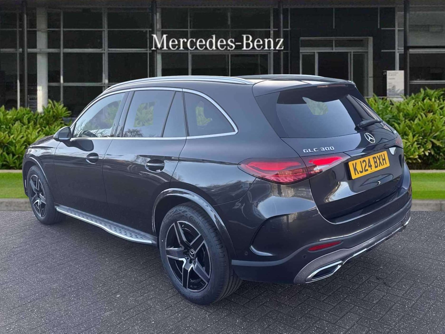 Used Mercedes-Benz GLC 2024 for sale - 76668960: Photo 6