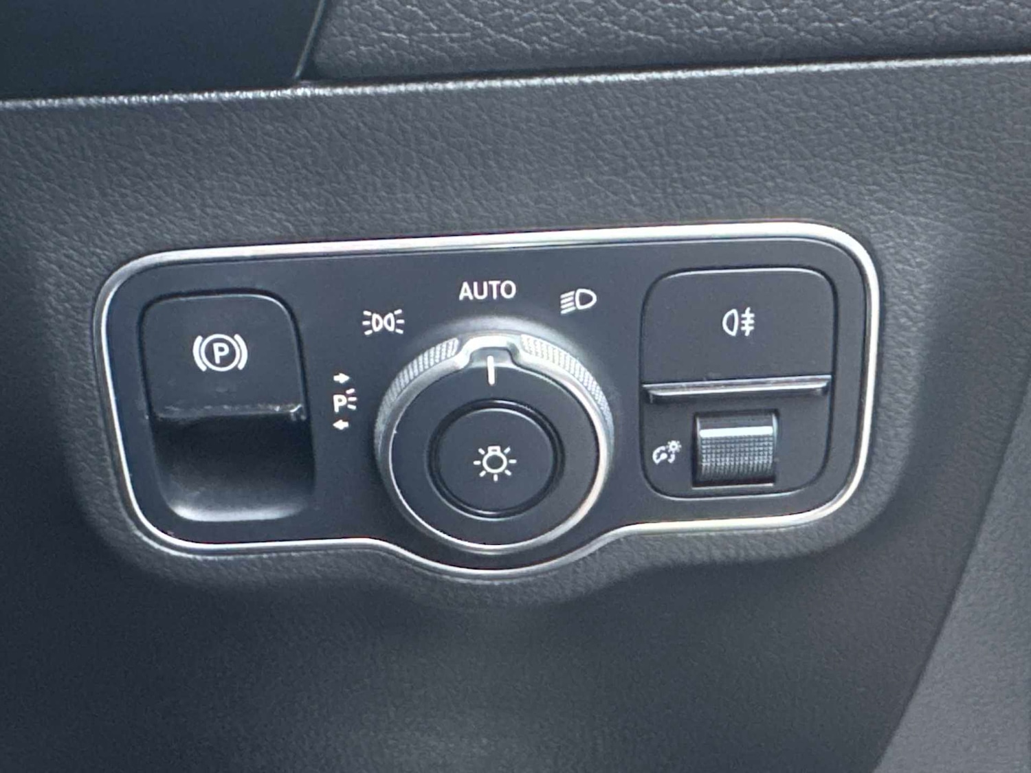 Used Mercedes-Benz EQA 2021 for sale - 77257422: Photo 30