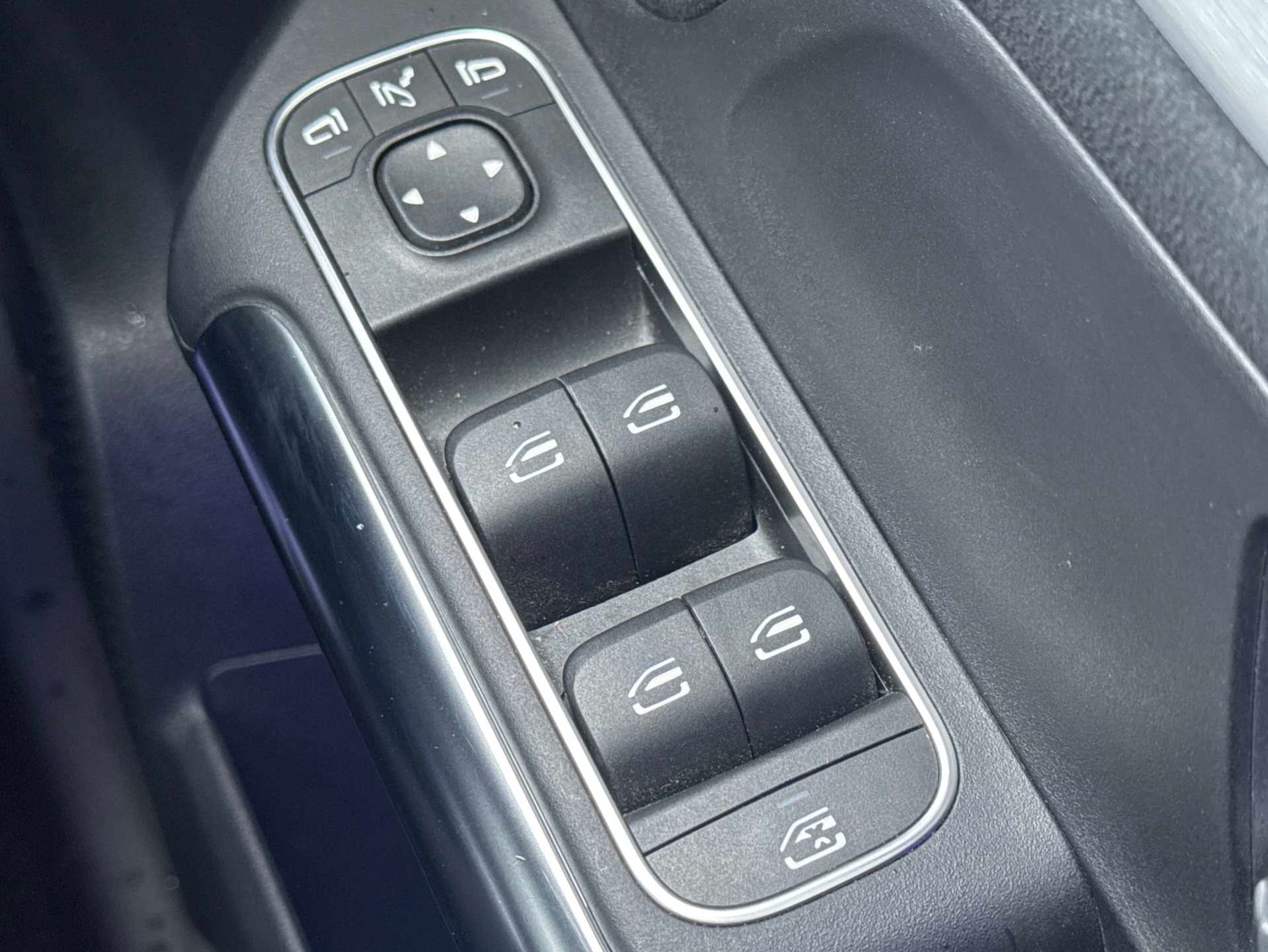 Used Mercedes-Benz EQA 2021 for sale - 77257422: Photo 32