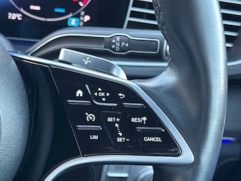 Used Mercedes-Benz GLE 2023 for sale - 76624722: Photo