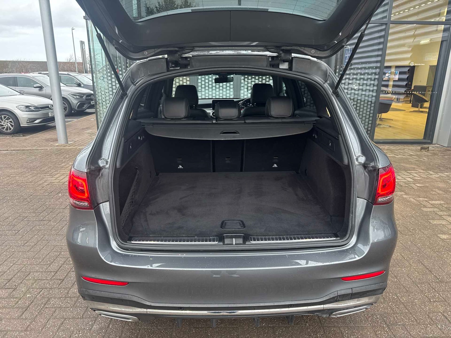 Used Mercedes-Benz GLC 2022 for sale - 77011246: Photo 11