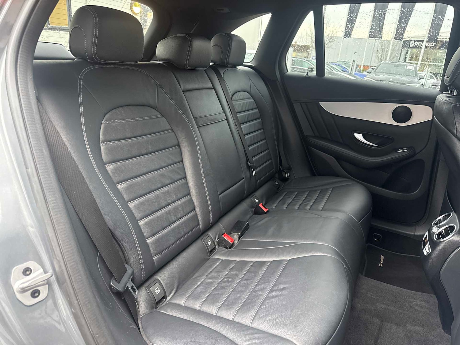 Used Mercedes-Benz GLC 2022 for sale - 77011246: Photo 18