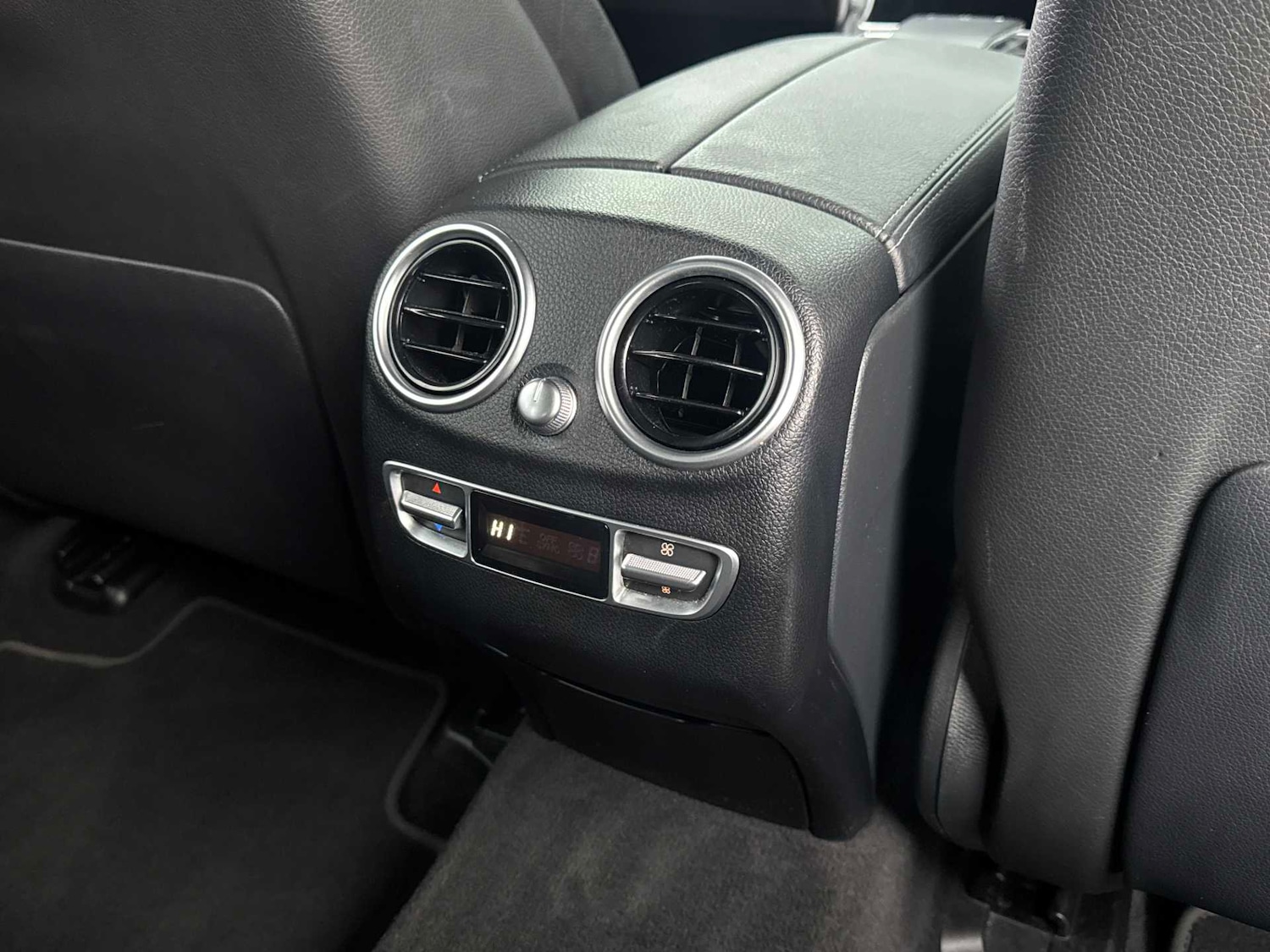 Used Mercedes-Benz GLC 2022 for sale - 77011246: Photo 20