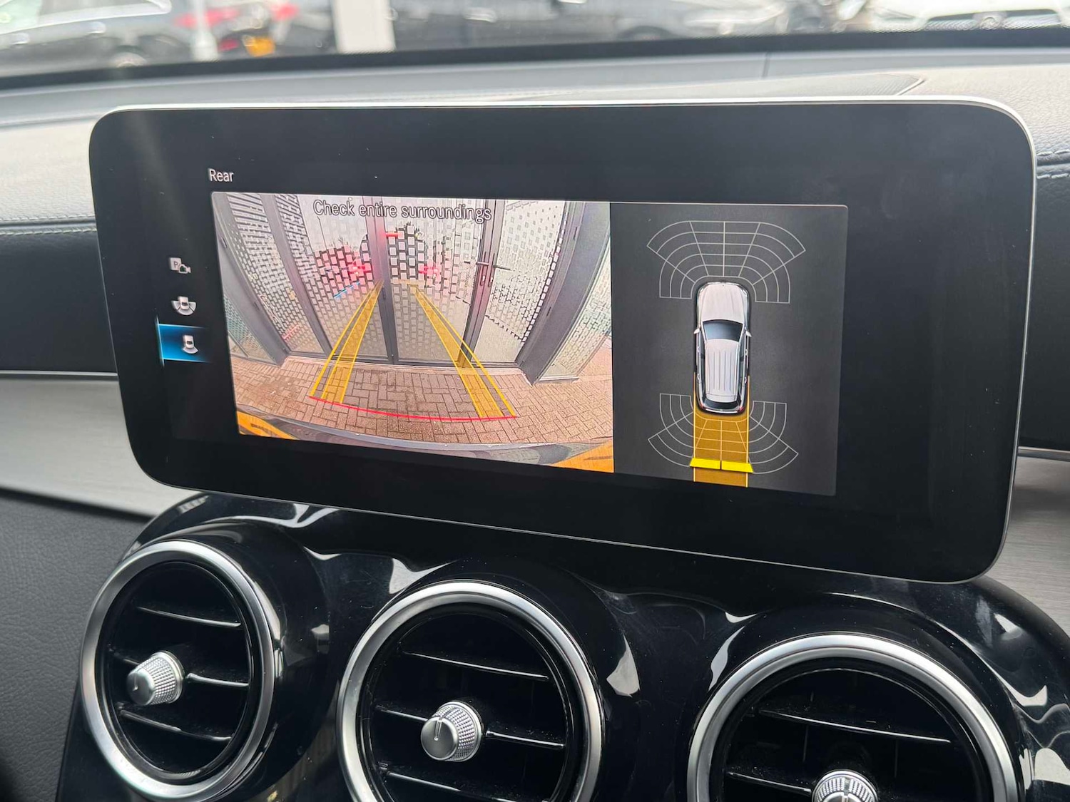 Used Mercedes-Benz GLC 2022 for sale - 77011246: Photo 33