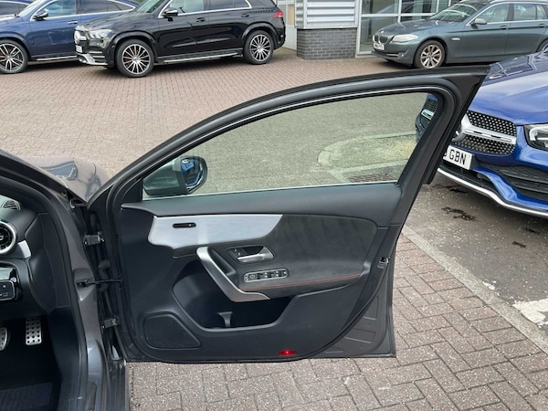 Used Mercedes-Benz A-Class 2019 for sale - 76034677: Photo 12