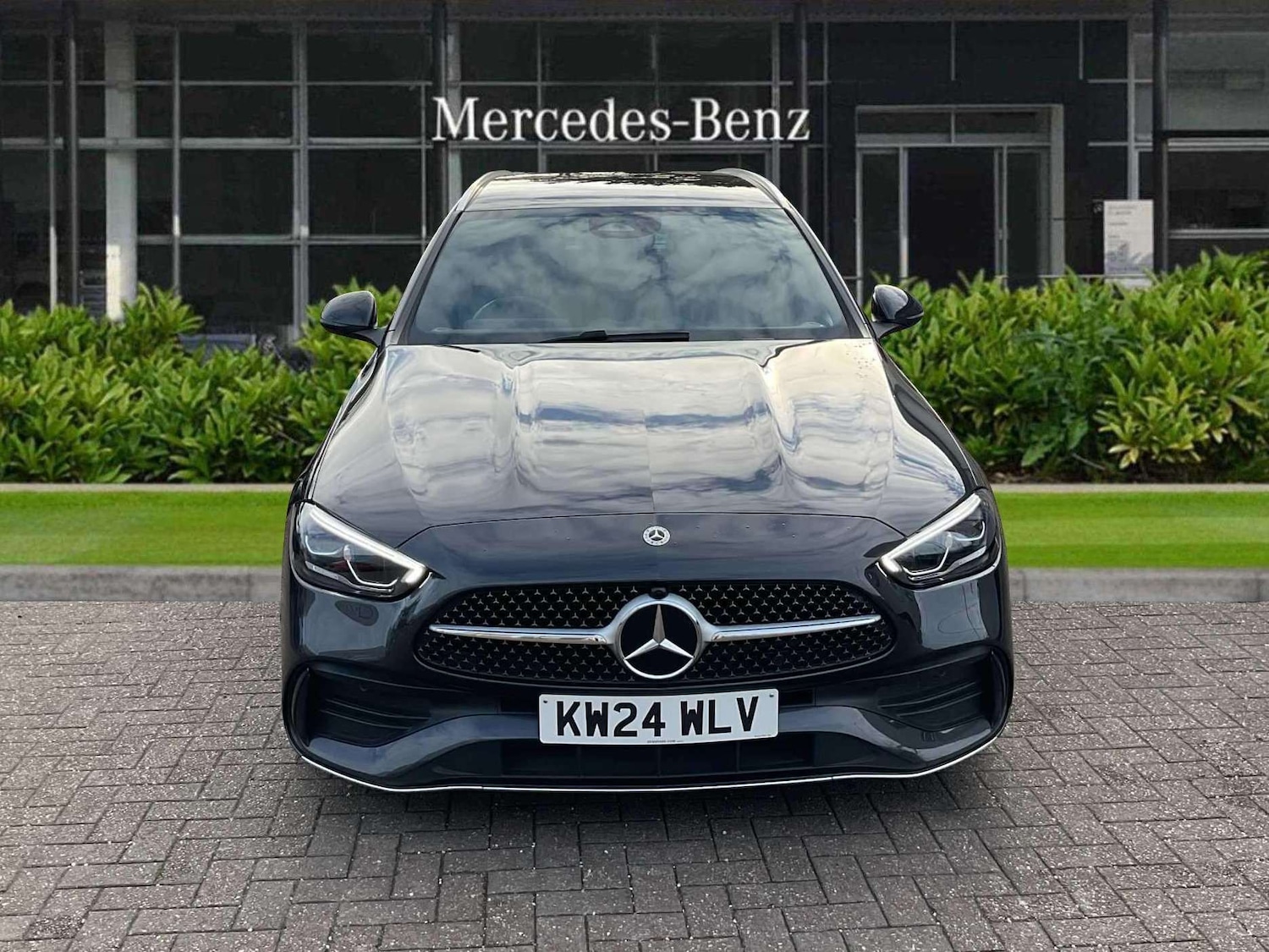 Used Mercedes-Benz C Class 2024 for sale - 76501961: Photo 2